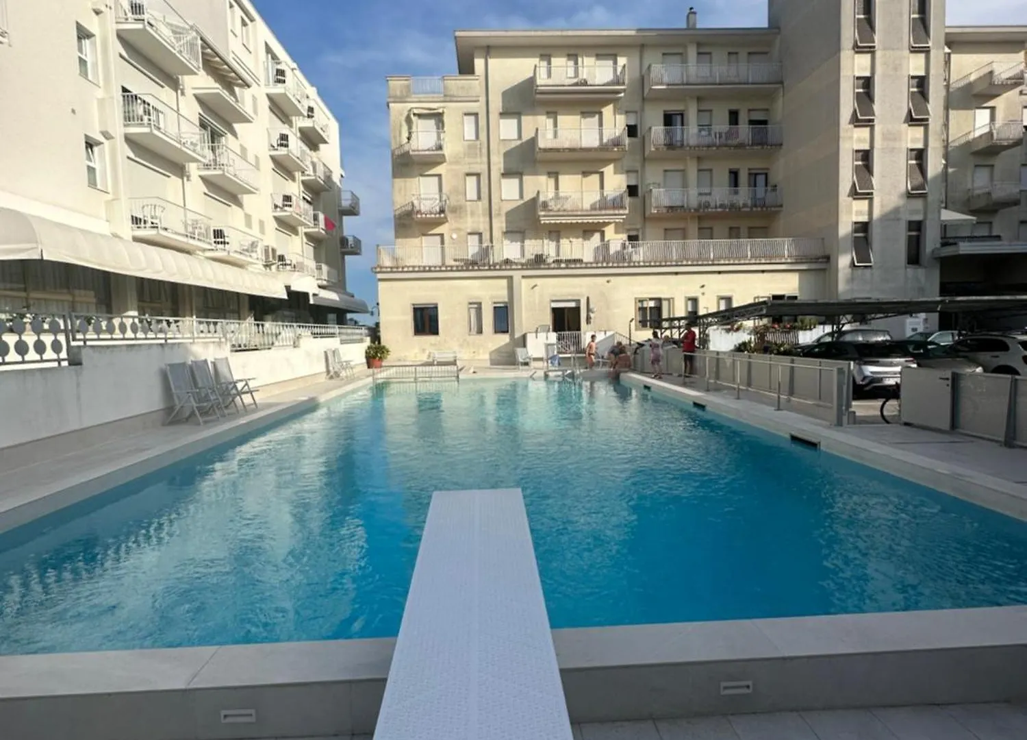 Fronte Mare, Piscina - Residence Grifone Lido di Jesolo 0*,  İtalya