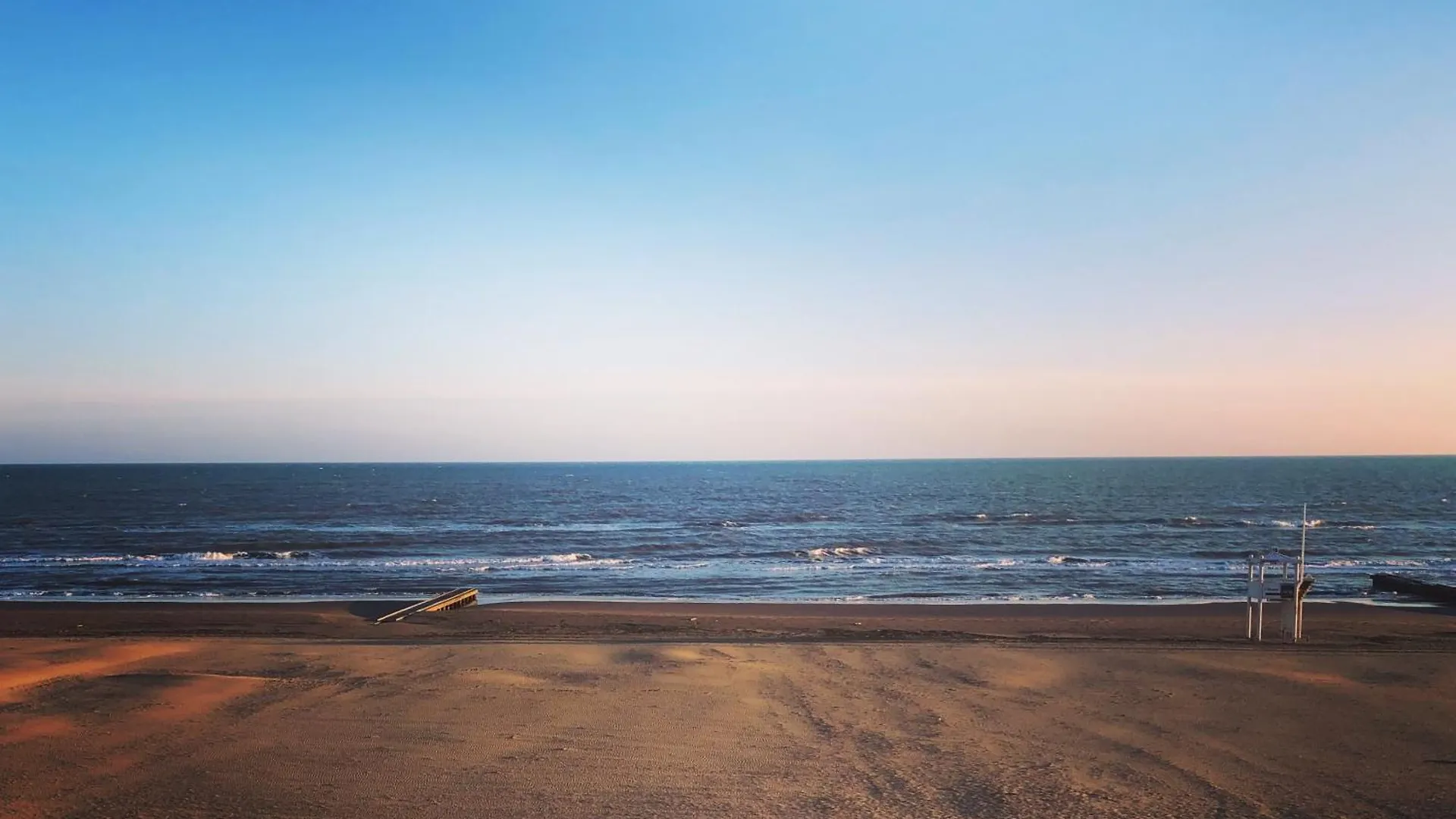 Fronte Mare, Piscina - Residence Grifone Lido di Jesolo